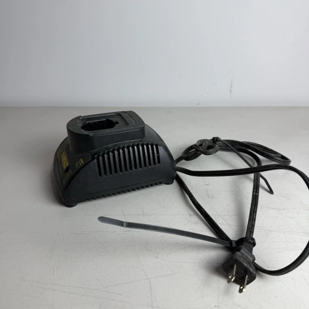 DeWalt DW9118 7.2v-9.6v-12.0v-14.4v NiCd Battery Charger